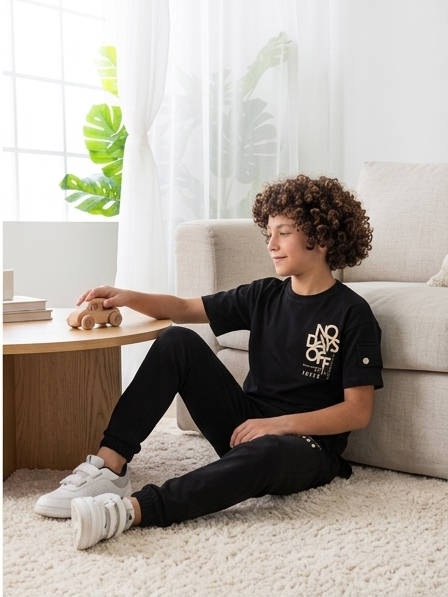 Boys "No Days Off" T-Shirt & Jogger Pants Set